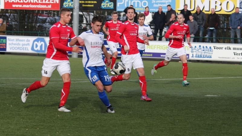 Voetballers tijdens een wedstrijd